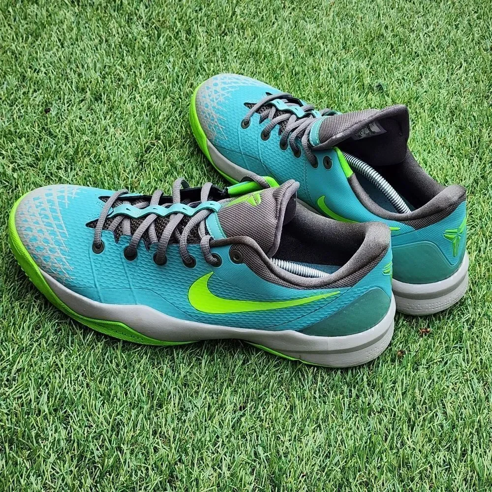NIKE ZOOM KOBE VENOMENON - Mens Athletic Shoes - SIZE 12